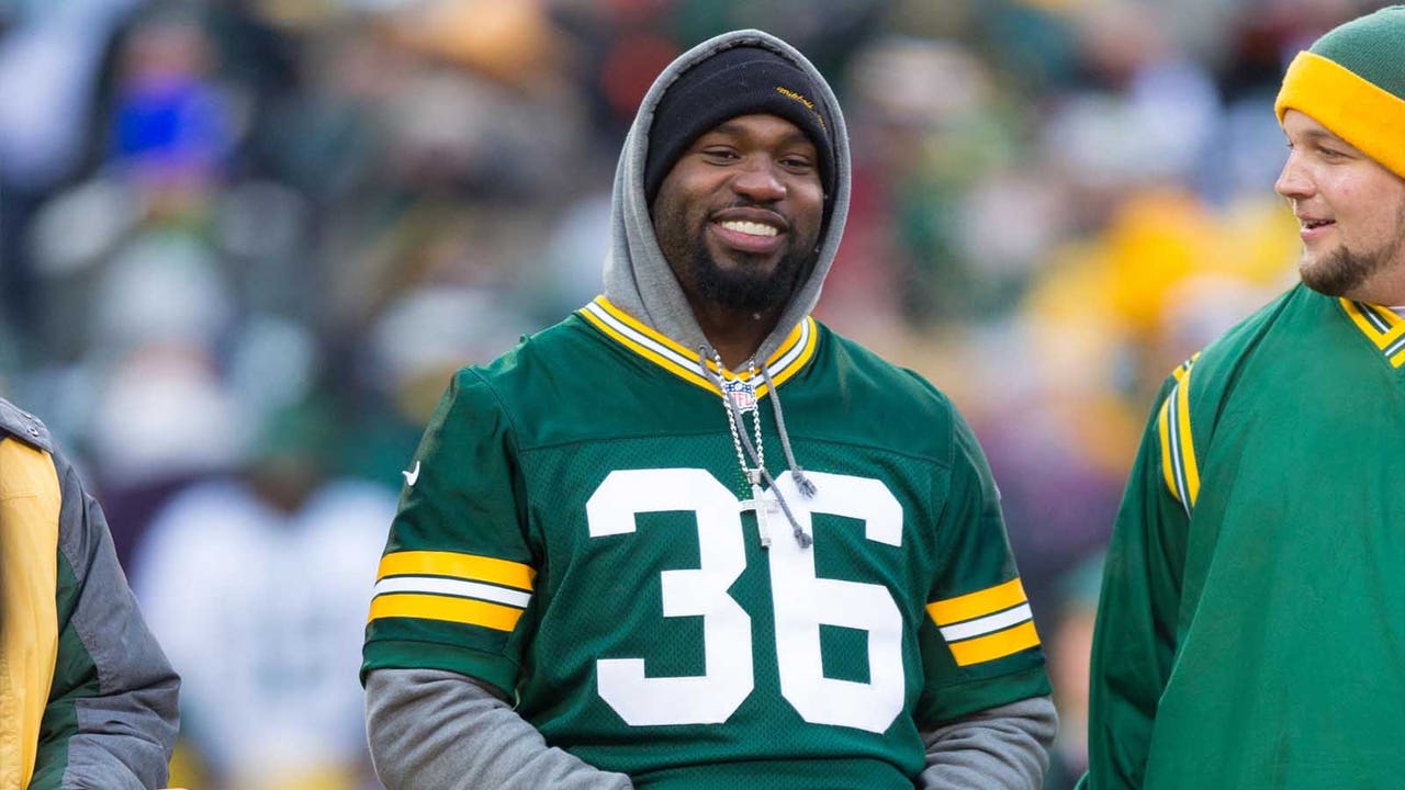 Former players OT Clifton, S Collins, broadcaster Winnie named to Packers Hall of Fame